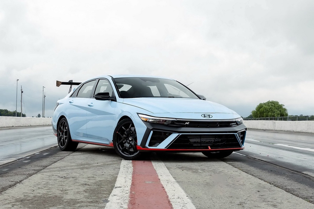 2026款伊兰特N TCR Edition 官图