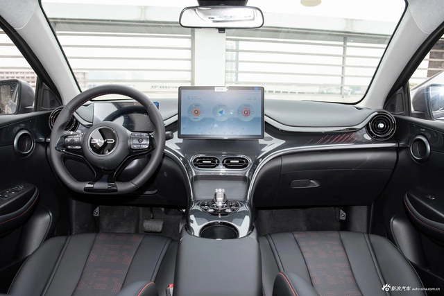 2024款比亚迪e2 荣耀版 豪华型