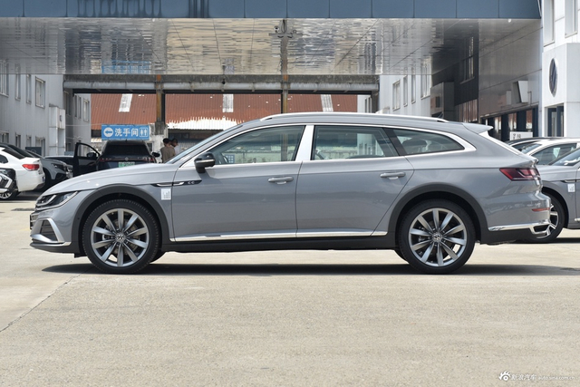 2025款一汽-大众CC 改款 猎装车 380TSI 猎心 众享款