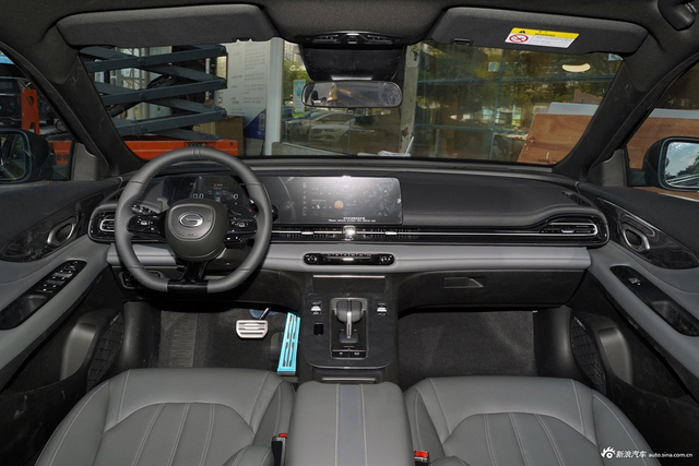 2025款影豹 270T DCT R-Style劲享版