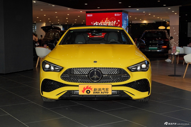 2025款奔驰CLE 300 4MATIC 敞篷轿跑车