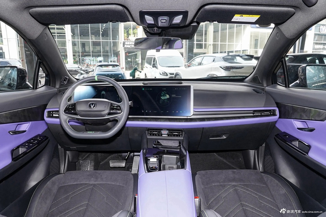 2023款长安UNI-T 第二代 1.5T 运动版 尊贵型