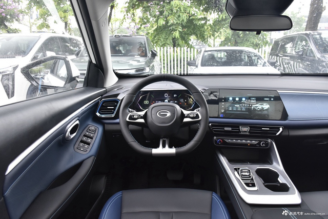 2025款传祺GS3 影速 270T 劲享版 平步青云