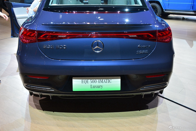 2024广州车展实拍：奔驰EQE