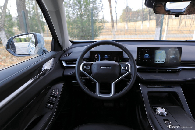 2022款哈弗H6 DHT-PHEV 110KM 悦行版