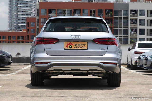 2025款奥迪A6（进口） allroad quattro 55 TFSI 尊享越野型