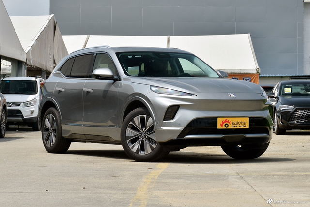 2025款别克E5 620km 尊享版