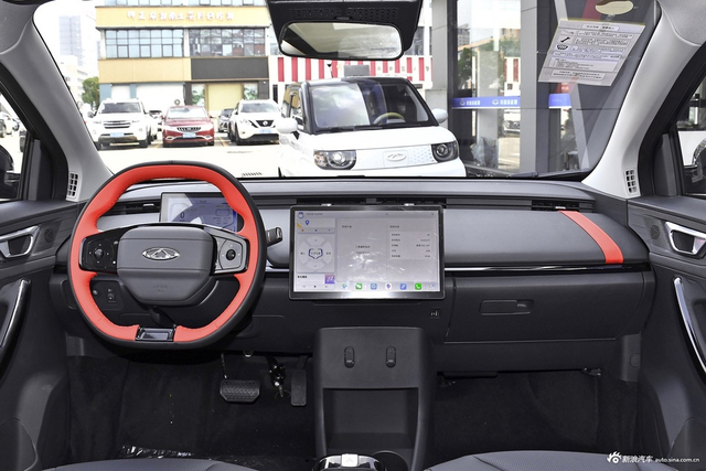 2022款无界Pro 301km 神兽版 磷酸铁锂