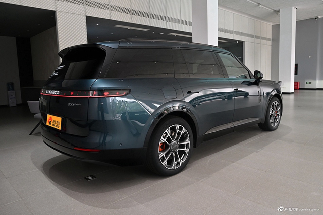 2025款领克900 1.5T Ultra 晨晖蓝