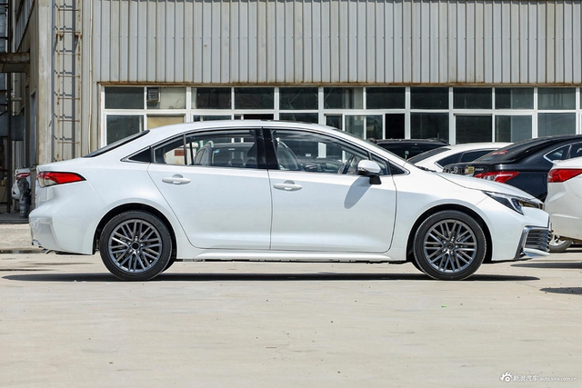 2024款凌尚 2.0L 豪华版