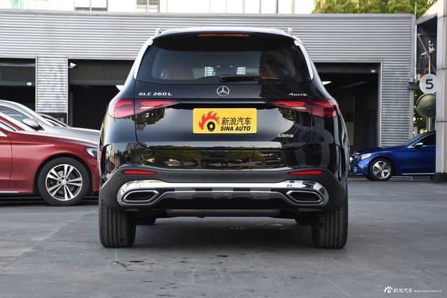 2024款奔驰GLC 260 L 4MATIC 豪华型 5座