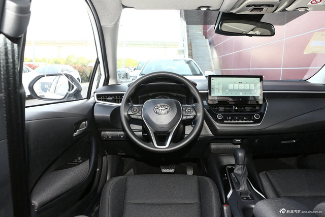 2023款雷凌智能电混双擎 1.8L 领先版