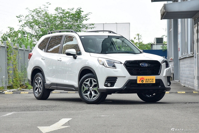 2024款森林人2.0i AWD豪华版