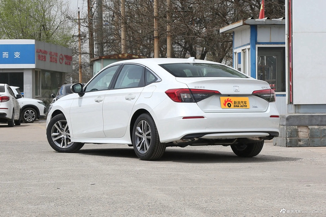 2023款思域 240TURBO CVT劲势版