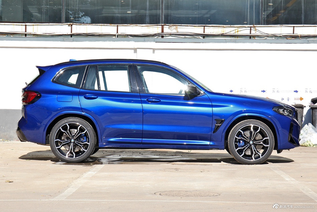 2022款宝马X3 M雷霆版