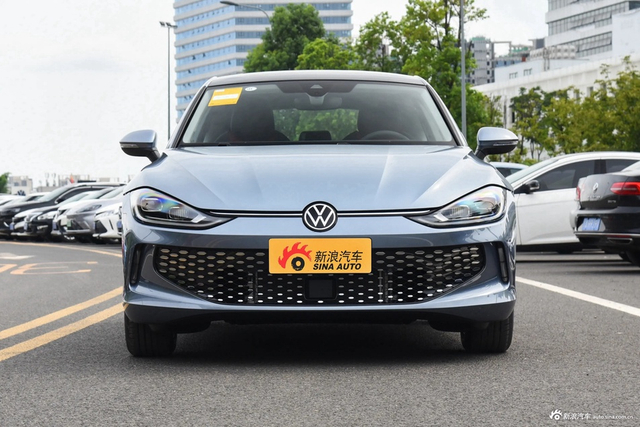 2024款凌渡L 280TSI DSG炫辣版
