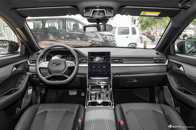 2023款江淮A5 PLUS 1.5T 自动豪华型