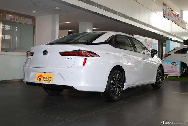 2021款绎乐豪华版 