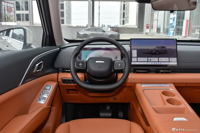 2025款枭龙MAX Hi4 110 Plus 智驾版