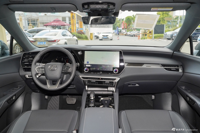 2026款雷克萨斯RX 300 四驱Black Edition