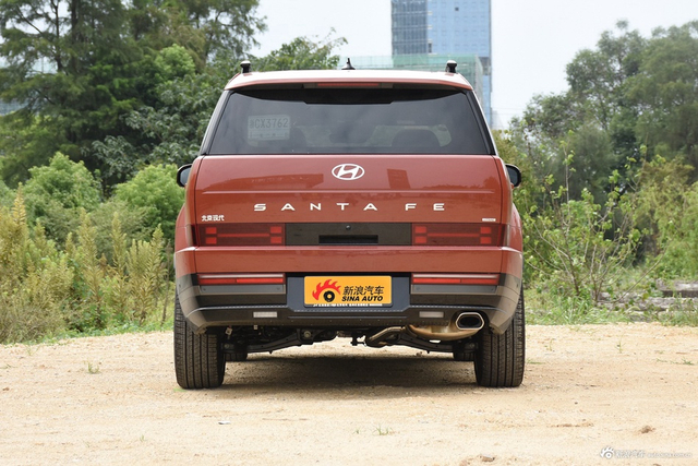 2024款胜达 2.0T 鉴赏家Ultra