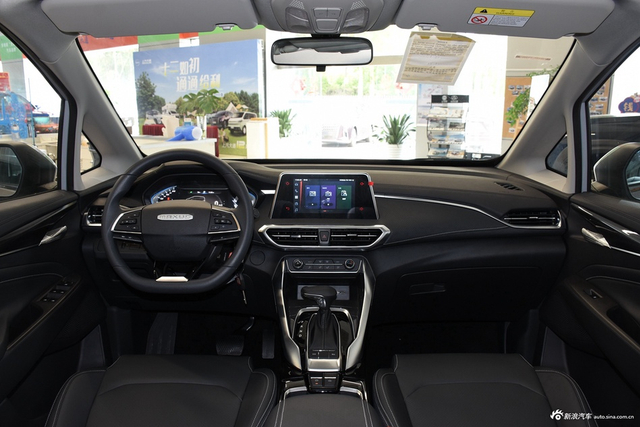 2022款上汽MAXUS MIFA 5 430KM 精英版 五座
