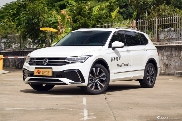 2024款途观L 出众款 330TSI 自动两驱R-Line龙耀版