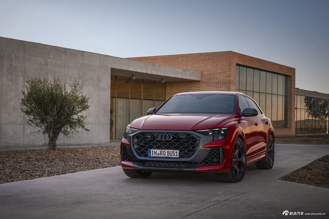 2024款奥迪RS Q8 Performance 欧洲版官图