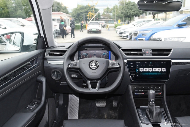 2024款速派 TSI330 DSG奢享版