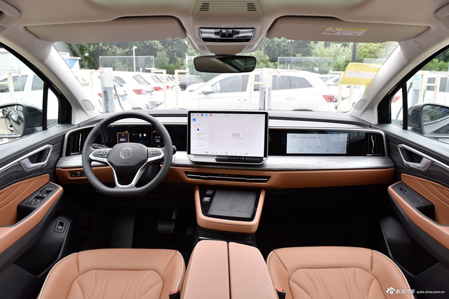 2026款揽境 450TSI 基本型六座
