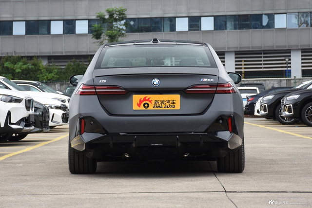 2024款宝马i5(进口) M60 xDrive