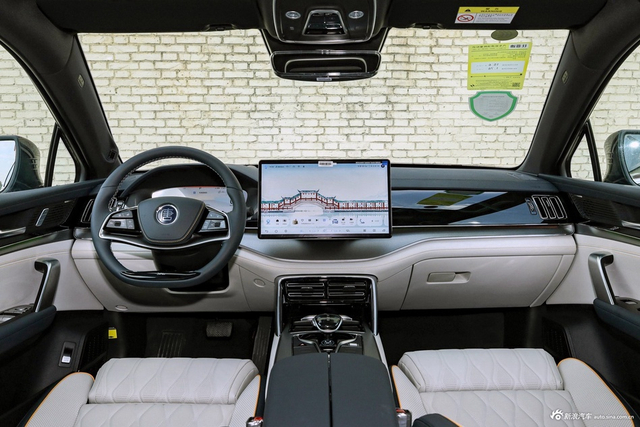 2024款比亚迪唐EV 荣耀版 730KM 尊享型