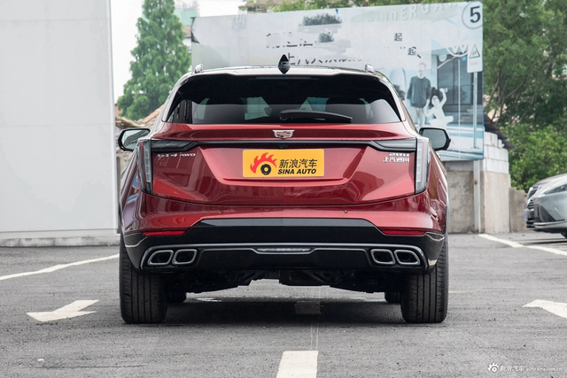 2023款GT4 28T 铂金型