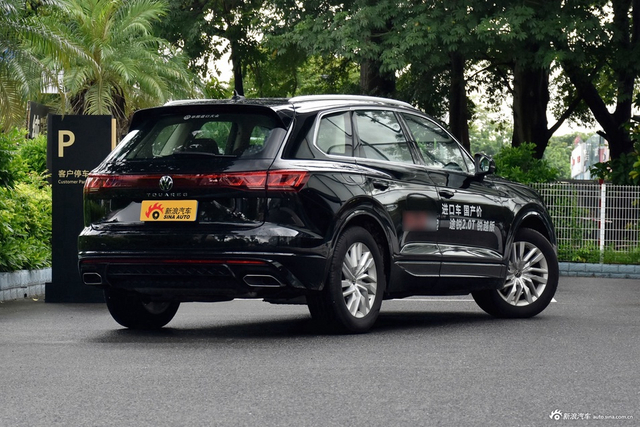 2025款途锐 2.0TSI 锐影版