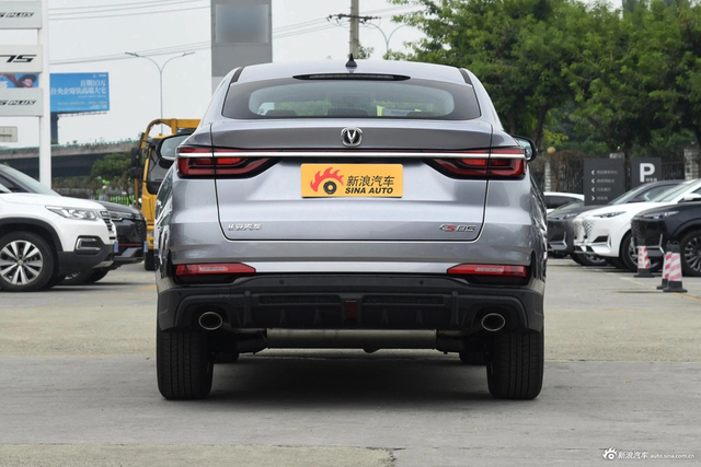 2023款长安CS85 COUPE 1.5T DCT豪华型