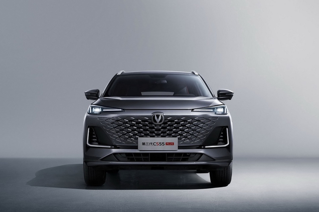 2025款长安CS55 PLUS 第三代 蓝鲸 1.5T 500Bar尊贵型 官图