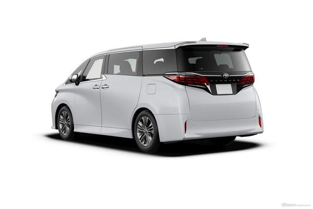 2024款埃尔法 海外版 官图