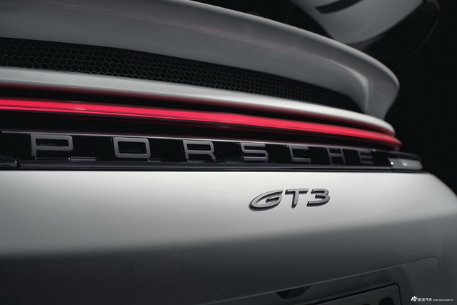 2025款保时捷911 GT3 4.0L 官图