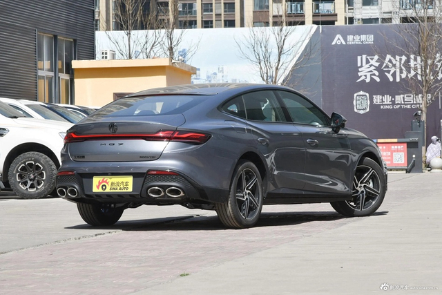 2023款MG7 1.5T DCT至美豪华版