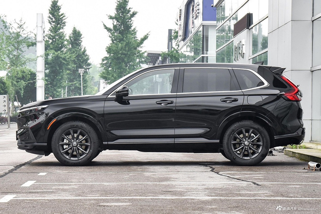 2024款CR-V 2.0L e:HEV 两驱智逸版