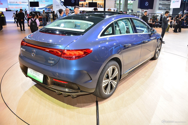 2024广州车展实拍：奔驰EQE