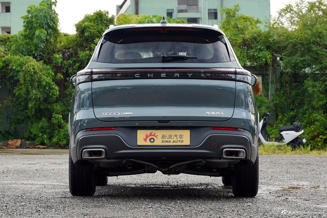 2025款瑞虎8 PLUS 290TGDI DCT乘势版