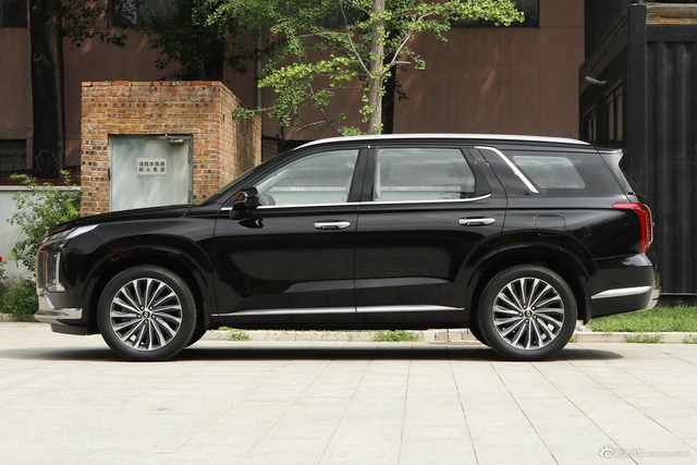 2023款帕里斯帝 3.5L 自动四驱Calligraphy