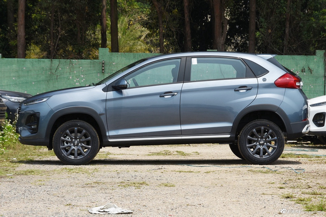 2024款瑞虎3x 1.5L CVT卓越版