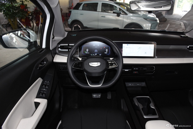 2024款几何E 萤火虫 401km 星光