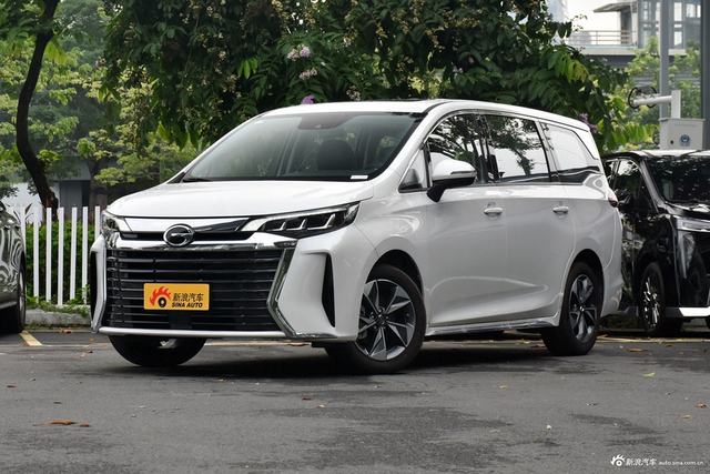 2025款传祺M6 MAX 270T 豪华版版