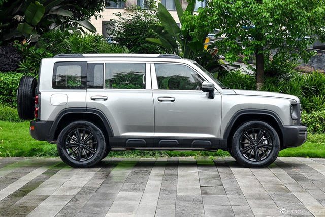 2024款哈弗猛龙Hi4 145 PRO