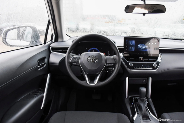 2023款锋兰达 2.0L CVT精英版