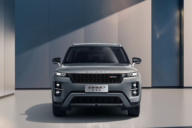 2025款瑞虎7 高能版 1.6T 四驱 官图