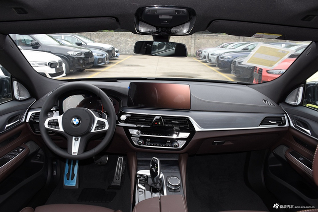 2022款宝马6系GT 630i M运动大旅行家版